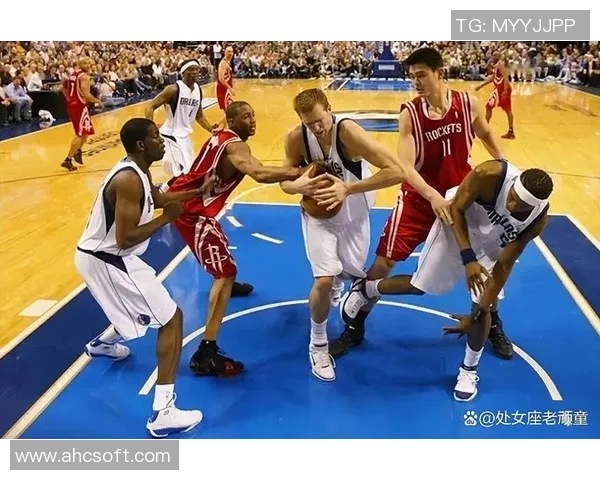 火箭队与小牛队首场对决精彩回顾与赛后分析